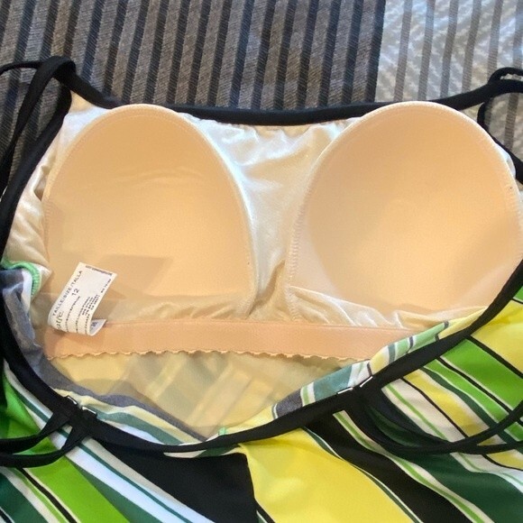 NWT women’s green stripe one piece swimsuit double straps size 12, Resortwear - Picture 6 of 10